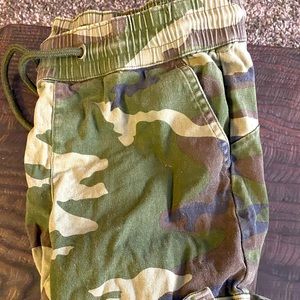 Camo khaki pants